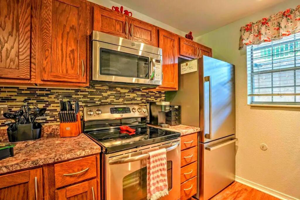 Experience Euphoria At Branson'S Fall Creek Condo Eksteriør bilde